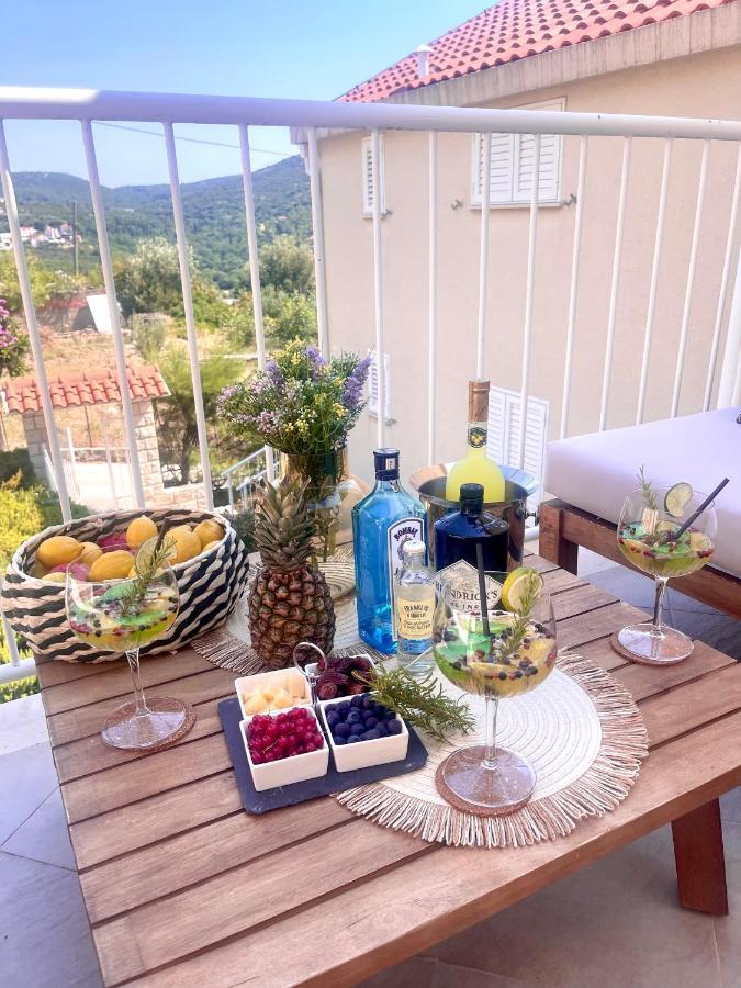 챠브타트 Luxury Penthouse Avalon 아파트 외부 사진