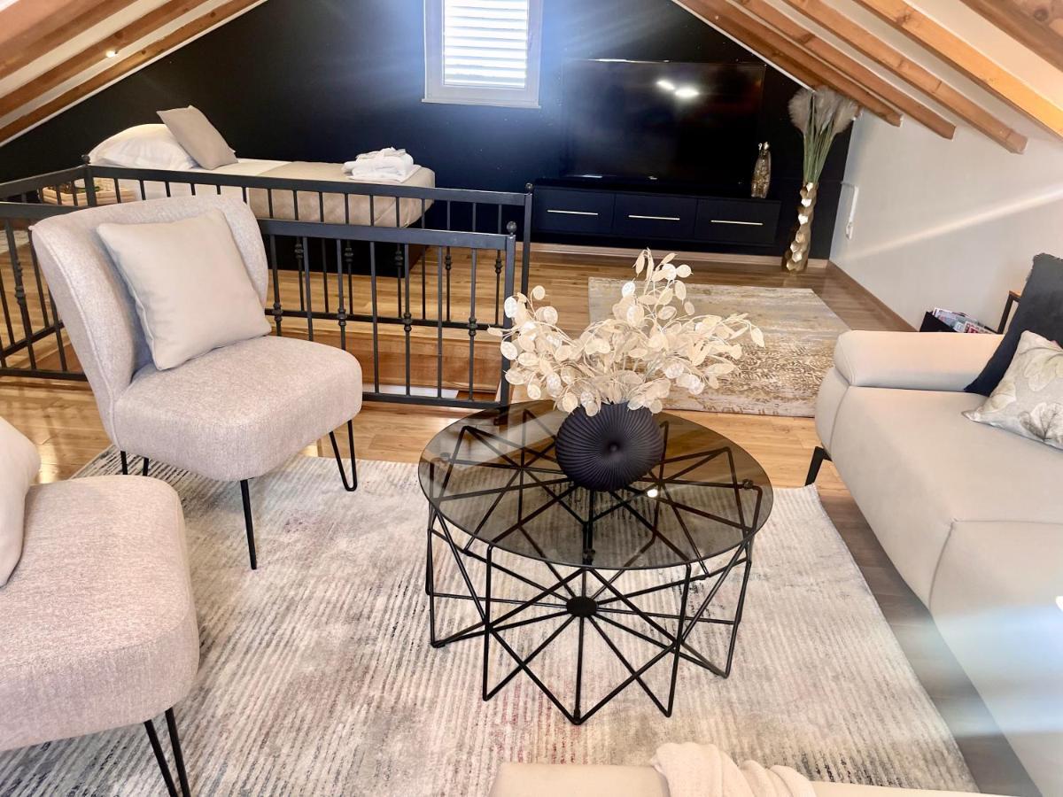 챠브타트 Luxury Penthouse Avalon 아파트 외부 사진