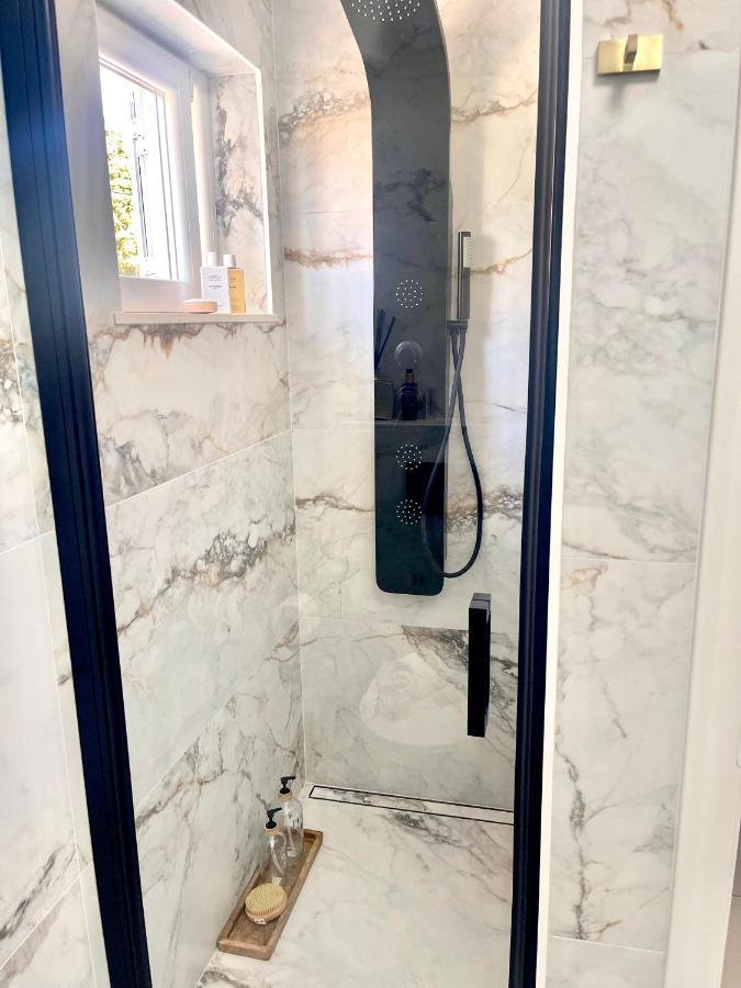 챠브타트 Luxury Penthouse Avalon 아파트 외부 사진