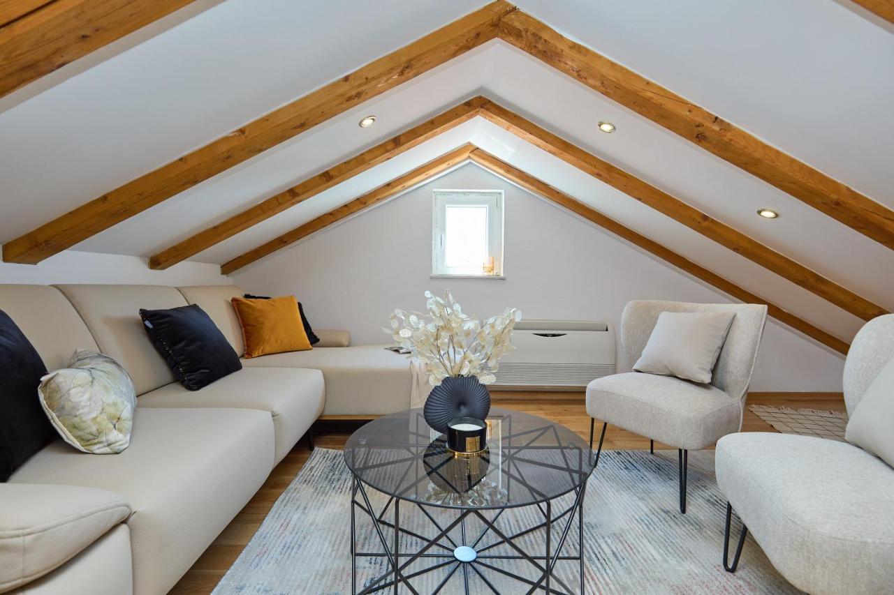 챠브타트 Luxury Penthouse Avalon 아파트 외부 사진