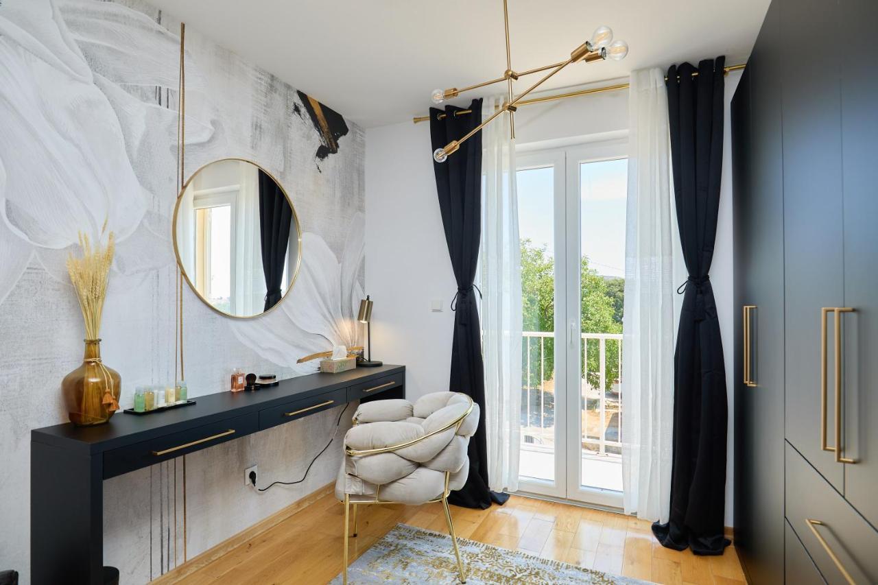 챠브타트 Luxury Penthouse Avalon 아파트 외부 사진