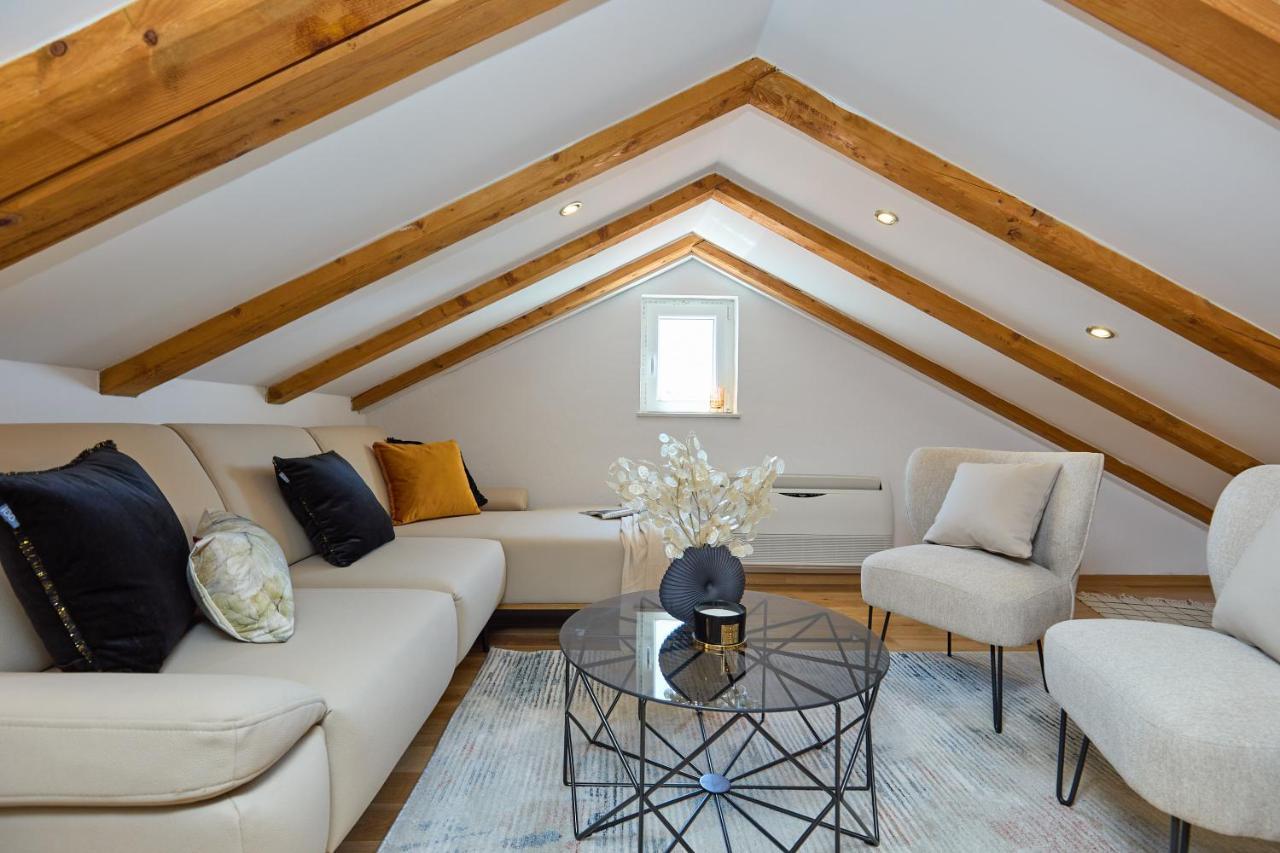챠브타트 Luxury Penthouse Avalon 아파트 외부 사진