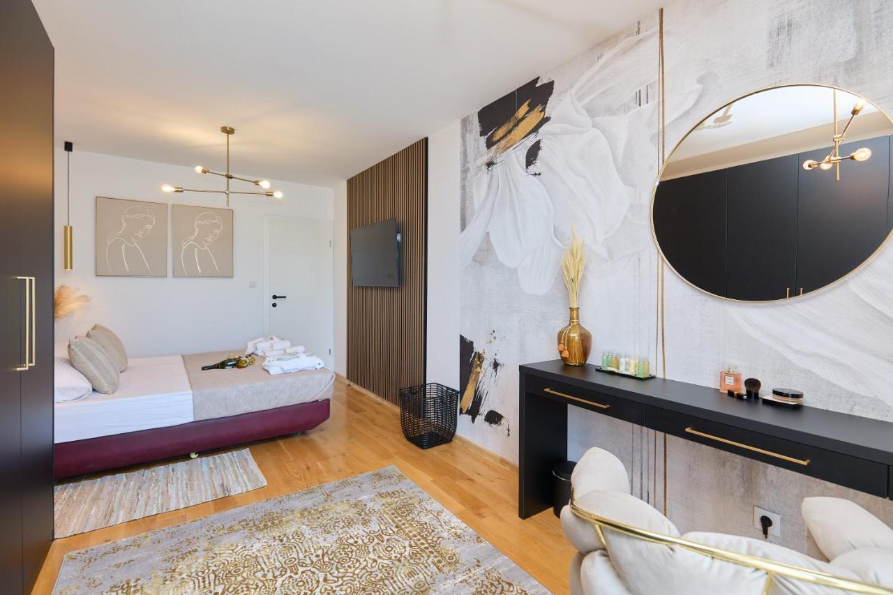 챠브타트 Luxury Penthouse Avalon 아파트 외부 사진