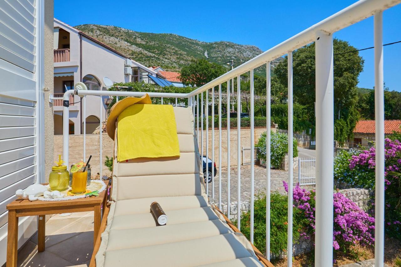 챠브타트 Luxury Penthouse Avalon 아파트 외부 사진