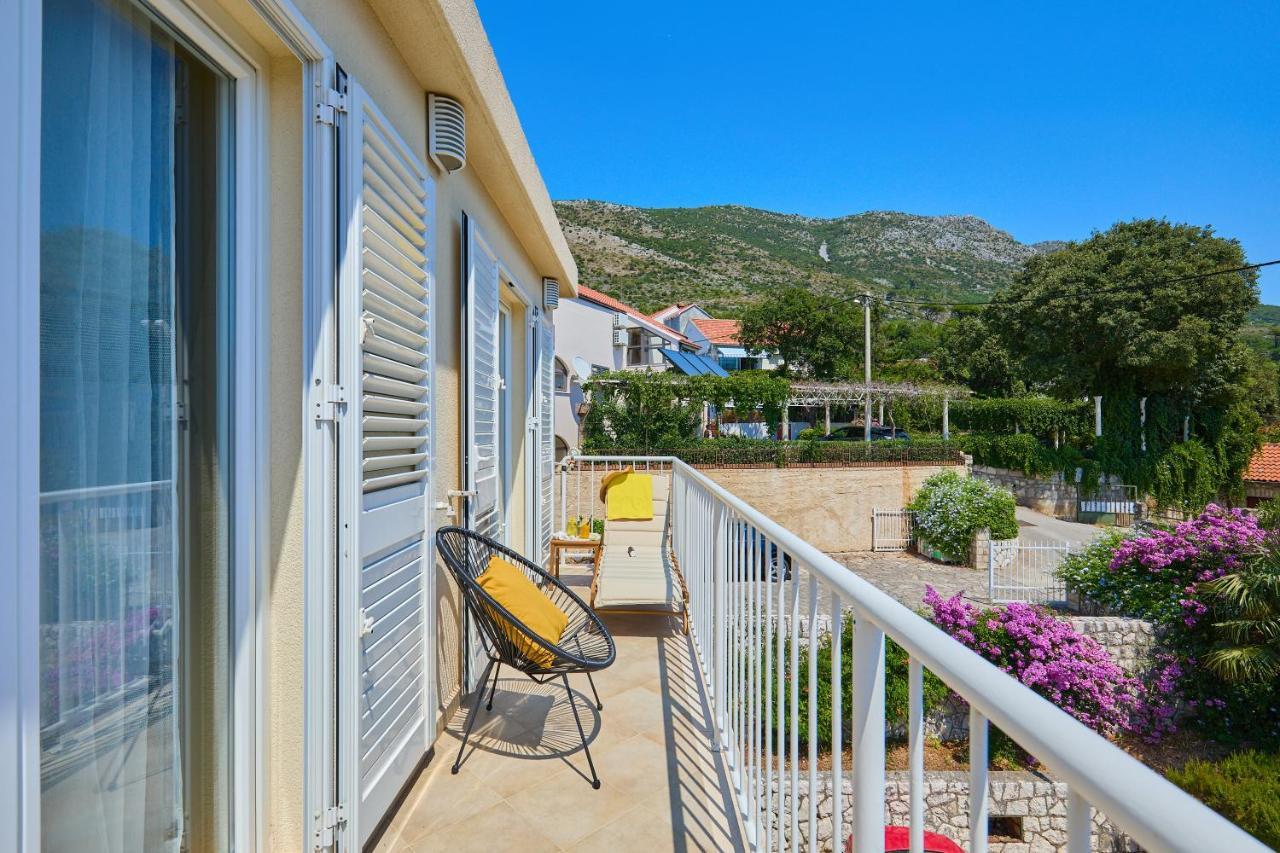 챠브타트 Luxury Penthouse Avalon 아파트 외부 사진